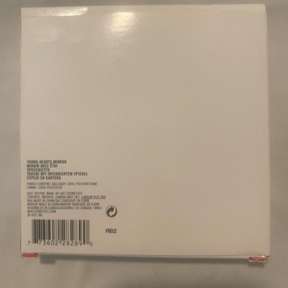 NIB MAC Archie’s Girls Young Hearts Mirror - Picture 6 of 6